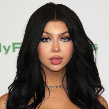 Изображение Holly Day