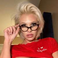Изображение Charli Phoenix