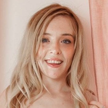 Изображение Madi Collins
