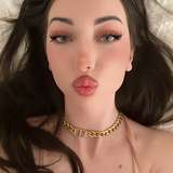 model-avatar